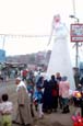 Lieu de la procession soufie du mouled de Sidi Ibrahim al-Desouqi � Desouq. P�lerins venus en famille de tout le delta du Nil. Place of the sufi procession of the mulid of Sidi Ibrahim Al-Desouqi in Desouq.  Pilgrims come in family from all over the Nile delta.