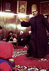 Un derviche pendant une c�r�monie de sama' (audition mystique) dans la zaweyya du Shaykh Habboush. Ville d'Alep.