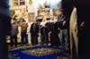 Zikr (ou dhikr) soufi dans la zaweyya du Shaykh Shrimou. Le dhikr est un exercice spirituel souvent collectif dans lequel le disciple r�p�te des pri�res et certains noms de Dieu tout en respirant de fa�on rythm�e pour accompagner le mouvement de leur corps. Ville d'Alep.
